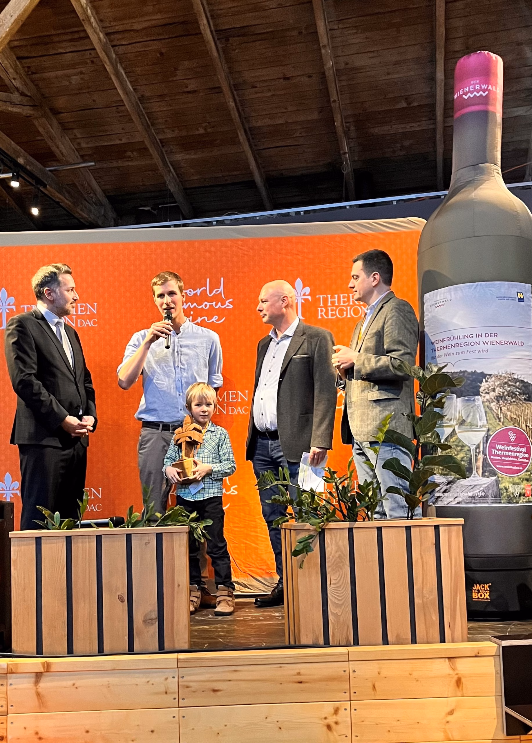 Preisverleihung Thermenregion DAC Weingut des Jahres